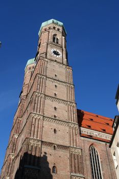 Munich: Church of Our Lady - Frauenkirche ...........