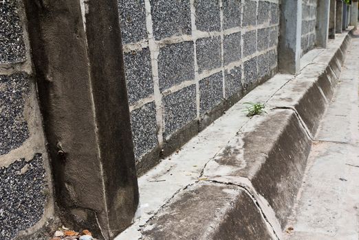 Fences, walls, concrete block and plaster.