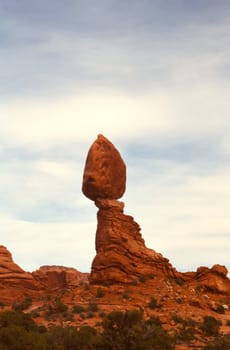 Arches National Park preserves over 2,000 natural sandstone arches, including the world-famous Delicate Arch, in addition to a variety of unique geological resources and formations.