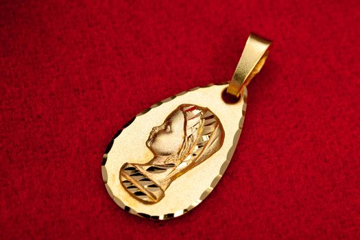 Precious gold pendant of the virgin girl, ideal to give  as a present for the young persons in the first communion