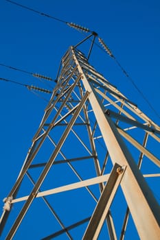 Metallic structure of transmission of electric current
