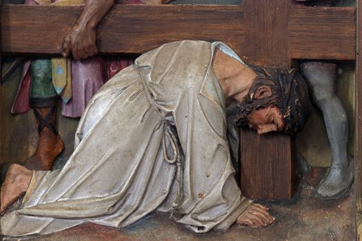 7th Stations of the Cross, Jesus falls the second time