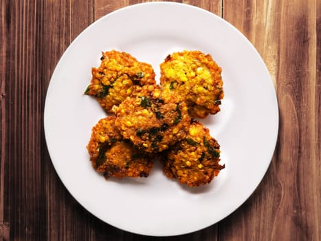 close up of a plate of masala vada