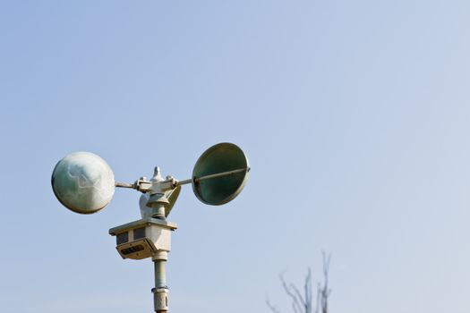 Anemometer station