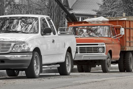 Side by side comparison of the changes pickup trucks underwent in the past four decades