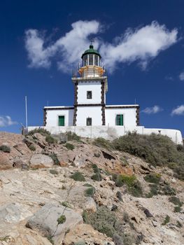 An image of the beautiful Santorini lighthouse