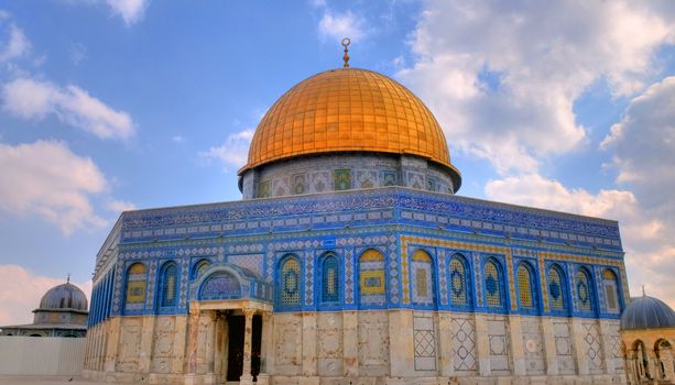 Dome of the rock in the old city of jerusalem , Israel