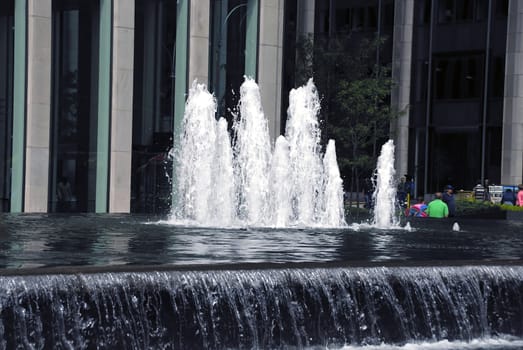 Fresh water fountain in new york city on a sunny day