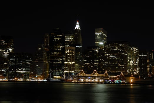Beautifuly lit NY skyline at the night