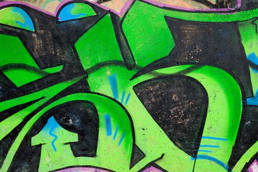 Sample of a kind of urban culture that comes true on the basis of painting the walls with spray and that commonly  is called Graffiti