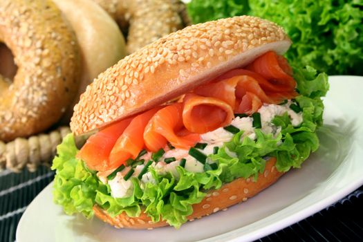 Bagel with smoked salmon, cream cheese and chives