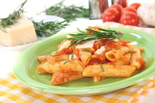 Penne with tomato sauce, Parmesan and rosemary