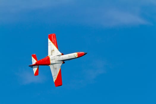 CADIZ, SPAIN-SEP 9: Aircrafts of the Patrulla Aguila taking part in a test on the 4th airshow of Cadiz on Sep 9, 2011, in Cadiz, Spain