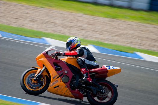 JEREZ DE LA FRONTERA, SPAIN - SEP 03: Pilot of motorcycling of Supersport in the Spanish championship of velocity (CEV) on Sep 03, 2005, in racetrack of velocity of Jerez de la Frontera