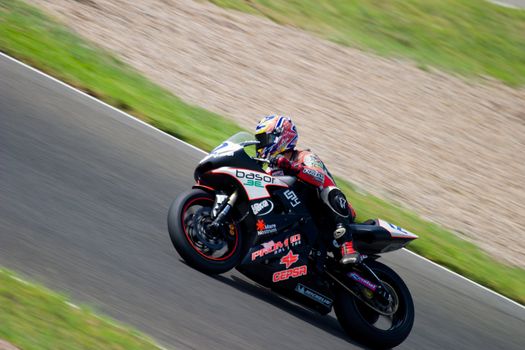 JEREZ DE LA FRONTERA, SPAIN - SEP 03: Pilot of motorcycling of Supersport in the Spanish championship of velocity (CEV) on Sep 03, 2005, in racetrack of velocity of Jerez de la Frontera