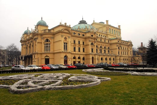 Krakow has also some fine exemples of cassicistic architecture