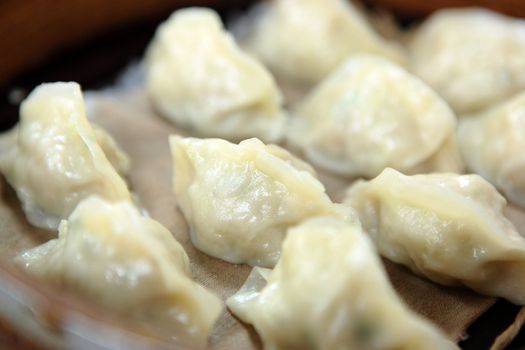 chinese dim sum, meat dumping