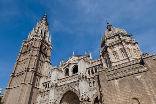 Cathedral of Gothic style of the marvelous city of Toledo, Spain