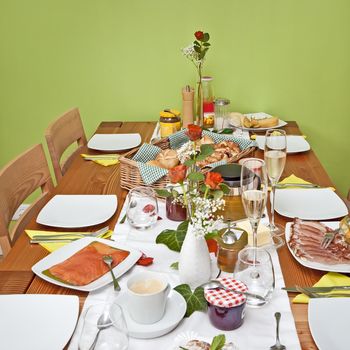 An image of a normal breakfast table