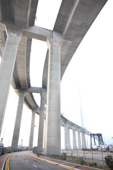 elevated express way at day time 