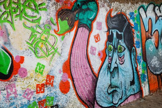 Sample of a kind of urban culture that comes true on the basis of painting the walls with spray and that commonly  is called Graffiti