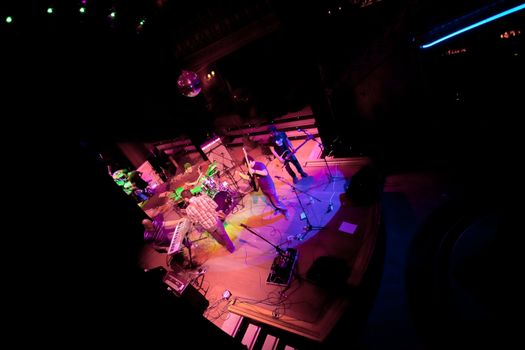 EL PUERTO DE SANTA MARIA, SPAIN - APR 24: Concert of the group of Indie Pop, Champagne on Apr 24, 2009, on the discotheque Mucho Teatro on El Puerto de Santa Maria, Cadiz, Spain