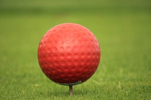 golf ball red