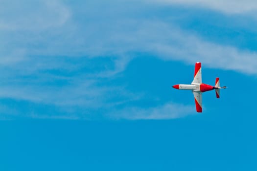 CADIZ, SPAIN-SEP 9: Aircrafts of the Patrulla Aguila taking part in a test on the 4th airshow of Cadiz on Sep 9, 2011, in Cadiz, Spain