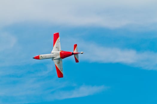 CADIZ, SPAIN-SEP 9: Aircrafts of the Patrulla Aguila taking part in a test on the 4th airshow of Cadiz on Sep 9, 2011, in Cadiz, Spain
