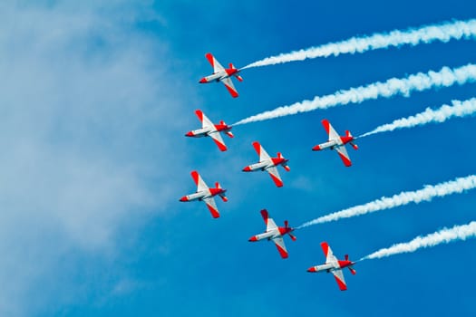 CADIZ, SPAIN-SEP 9: Aircrafts of the Patrulla Aguila taking part in a test on the 4th airshow of Cadiz on Sep 9, 2011, in Cadiz, Spain