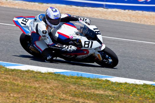 JEREZ DE LA FRONTERA, SPAIN - APR 17: Stock Extreme motorcyclist Eduardo Salvador takes a curve in the CEV Championship race on April 17, 2011 in Jerez de la Frontera, Spain