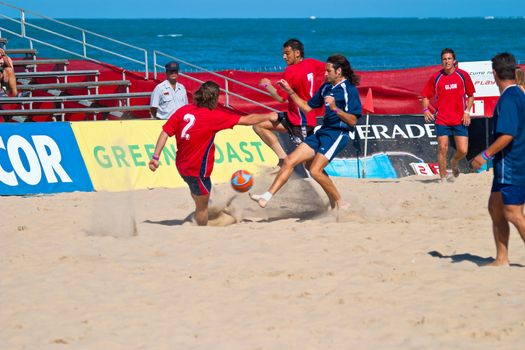 CADIZ, SPAIN -  JUL 30:  Unknown players of the team of Cadiz and Gijon playing the Spanish Championship of Beach Soccer on Jul 30, 2005 on the beach of La Victoria in Cadiz, Spain