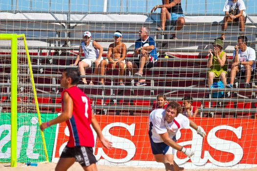 CADIZ, SPAIN -  JUL 30:  Unknown players of the team of Gijon playing the Spanish Championship of Beach Soccer on Jul 30, 2005 on the beach of La Victoria in Cadiz, Spain