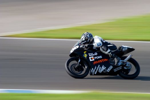 JEREZ DE LA FRONTERA, SPAIN - SEP 03: Pilot of motorcycling of 125cc in the Spanish championship of velocity (CEV) on Sep 03, 2005, in racetrack of velocity of Jerez de la Frontera