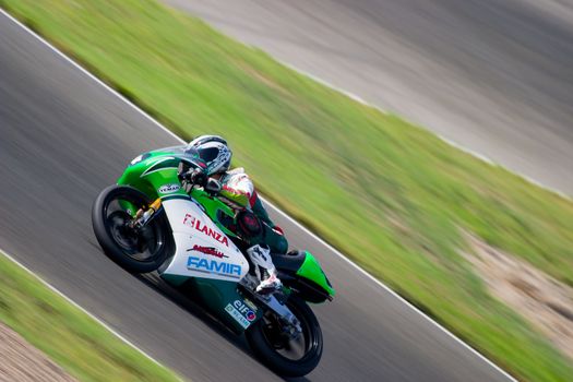 JEREZ DE LA FRONTERA, SPAIN - SEP 03: Pilot of motorcycling of 125cc in the Spanish championship of velocity (CEV) on Sep 03, 2005, in racetrack of velocity of Jerez de la Frontera