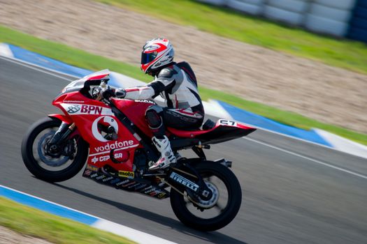 JEREZ DE LA FRONTERA, SPAIN - SEP 03: Pilot of motorcycling of Formula Extreme in the Spanish championship of velocity (CEV) on Sep 03, 2005, in racetrack of velocity of Jerez de la Frontera