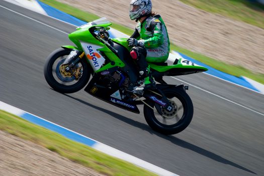 JEREZ DE LA FRONTERA, SPAIN - SEP 03: Pilot of motorcycling of Formula Extreme in the Spanish championship of velocity (CEV) on Sep 03, 2005, in racetrack of velocity of Jerez de la Frontera