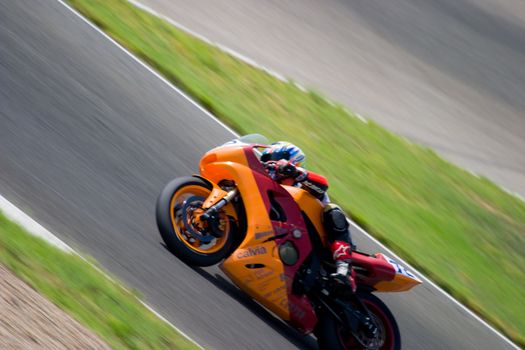 JEREZ DE LA FRONTERA, SPAIN - SEP 03: Pilot of motorcycling of Supersport in the Spanish championship of velocity (CEV) on Sep 03, 2005, in racetrack of velocity of Jerez de la Frontera