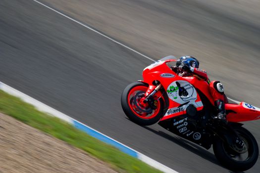 JEREZ DE LA FRONTERA, SPAIN - SEP 03: Pilot of motorcycling of Supersport in the Spanish championship of velocity (CEV) on Sep 03, 2005, in racetrack of velocity of Jerez de la Frontera