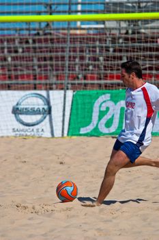 CADIZ, SPAIN -  JUL 30:  Unknown goalkeeper of the team of Cadiz playing the Spanish Championship of Beach Soccer on Jul 30, 2005 on the beach of La Victoria in Cadiz, Spain