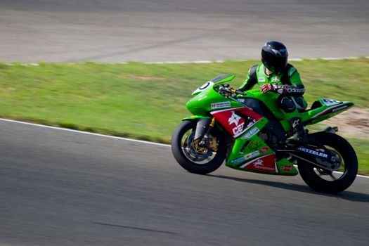 JEREZ DE LA FRONTERA, SPAIN - SEP 03: Pilot of motorcycling of Formula Extreme in the Spanish championship of velocity (CEV) on Sep 03, 2005, in racetrack of velocity of Jerez de la Frontera