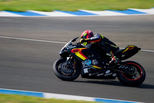 JEREZ DE LA FRONTERA, SPAIN - SEP 03: Pilot of motorcycling of Formula Extreme in the Spanish championship of velocity (CEV) on Sep 03, 2005, in racetrack of velocity of Jerez de la Frontera