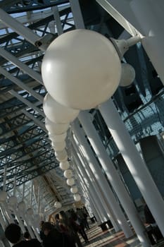 Metal details of the bridge and spherical lanterns.