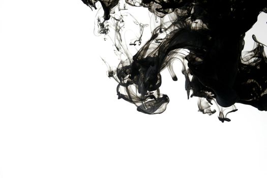 Smoke liquid ink in water