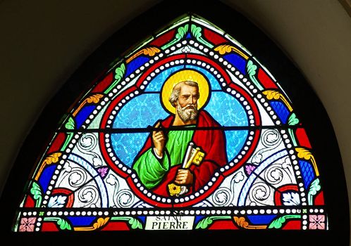 St. Pierre stained glass color