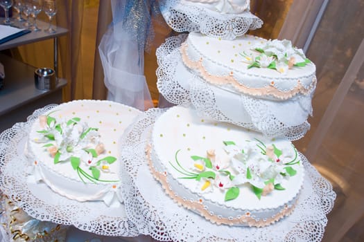 a decorated cake for a holiday or wedding
