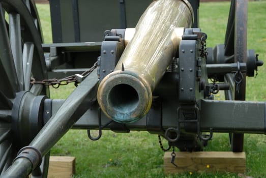 Old Civil war cannon shown up close