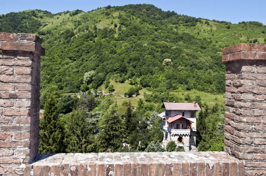 overview of an ancient residential home
built in stone