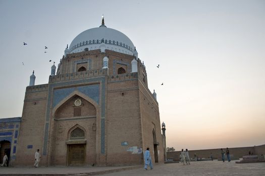 Baha-ud-din Zakariya shrine