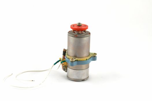 The small but strong electric motor.